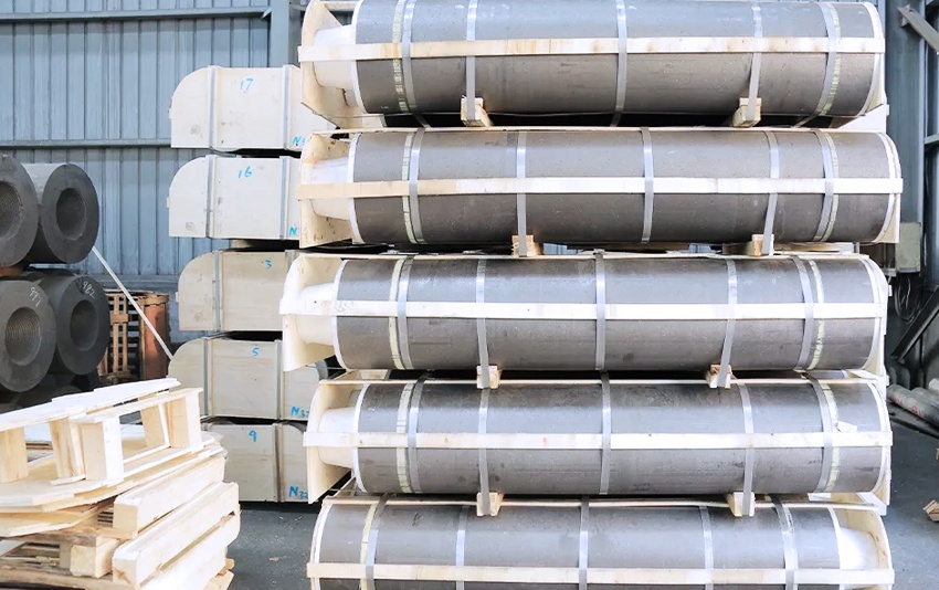 Do you know what are the main types of graphite electrodes?